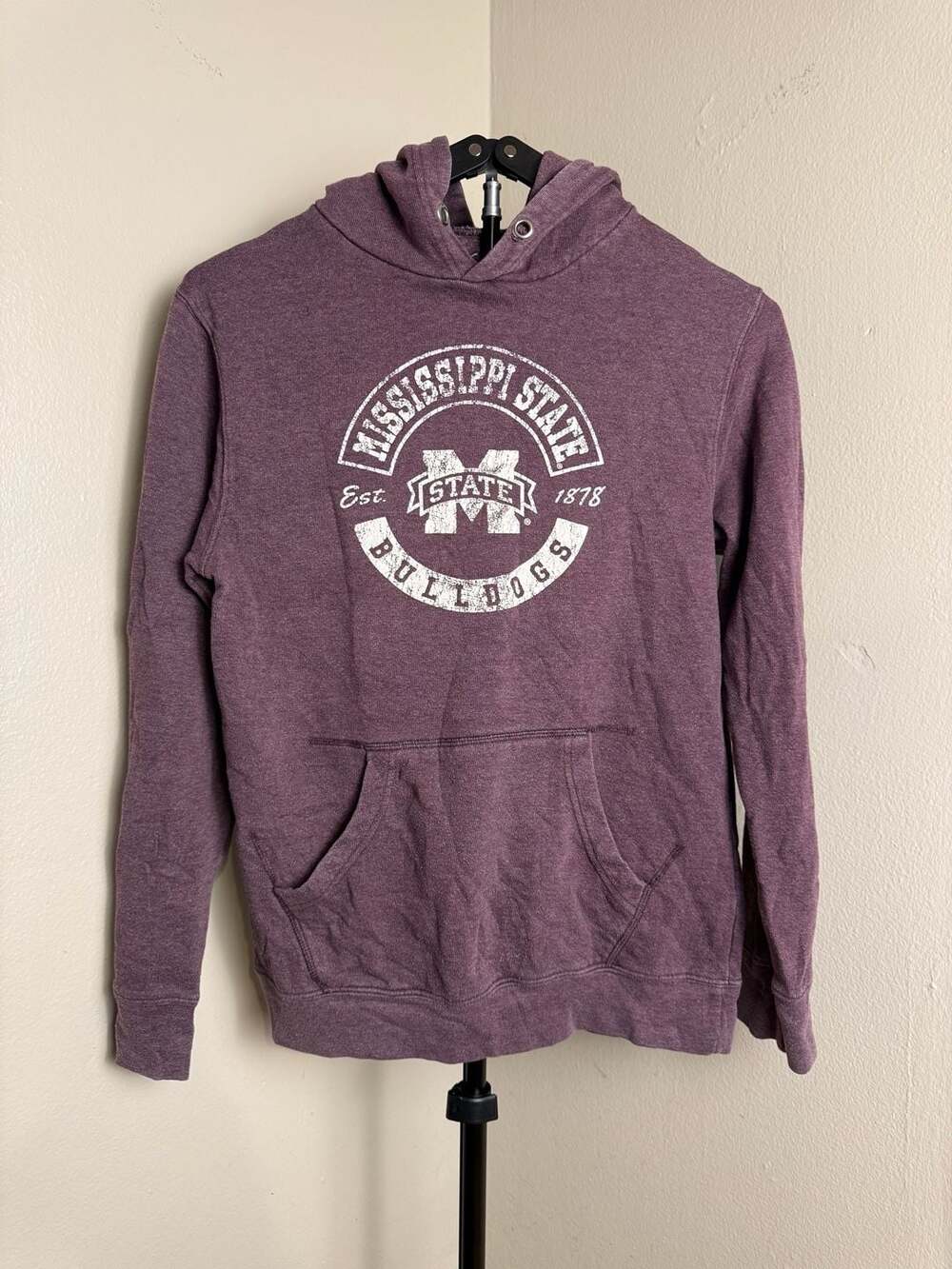 The Victory Mississippi State Bulldogs Vintage Style Pullover Hoodie